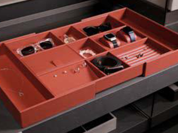 باکس چرمی مشبک کامپکت فرنچ استایل طوسی و قرمز با قابلیت تغییر سایز
